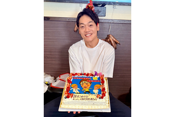 おばたのお兄さん誕生日報告「38歳かよ！もう40じゃん。しじゅーー」妻・山崎夕貴アナからサプライズ祝福 画像