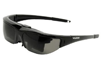 Vuzix、3D映像にも対応する高解像度サングラス型ディスプレイ 画像