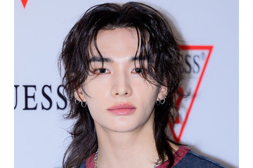 「どういう髪型!?」Stray Kids・ヒョンジン、サイド刈り上げで大胆イメチェン！ワイルドな姿に反響 画像