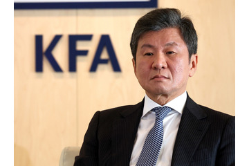 “腐敗”もささやかれる韓国サッカー協会、13年以上座を守った会長が辞任「大きく失望させることも」 画像