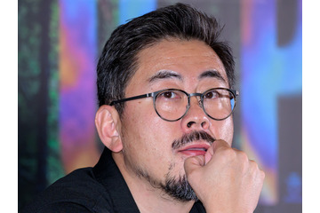 カンヌ映画祭で海外の記者から公然と人種差別…韓国巨匠、心境語る「不愉快だ。でもこれ以上は…」 画像