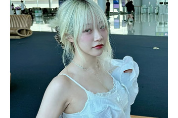 日本のAV女優に“デビュー”勧められた逸話も…バンドガールになった元韓国アイドル、海辺ではじける笑顔 画像
