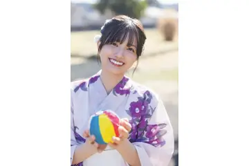 乃木坂46・五百城茉央＆増田三莉音が浴衣＆まとめ髪姿で夏グラビア！ 画像