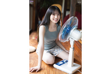 乃木坂46・川﨑桜、古民家舞台に夏らしいグラビア披露 画像