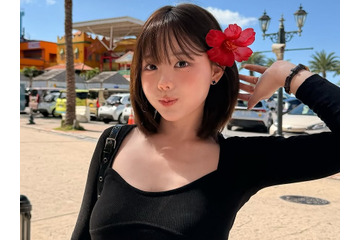 えげつないデカさ…韓国人気インフルエンサー、バルコニーでスイムウェア姿披露の衝撃バカンス 画像