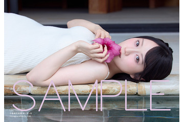 声優・小倉唯、30代初の写真集「ゆいま～る」発売！10年ぶりの沖縄で撮影♪ 4種の表紙にも注目 画像