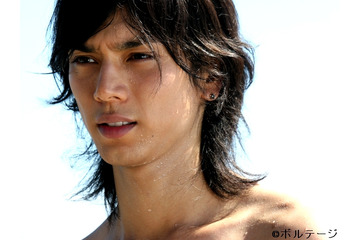 水嶋ヒロが3役に挑戦～俳優としての魅力が凝縮された「100シーンの恋」 画像