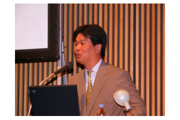 [mobidec 2005] ウィルコム、通話定額プランやW-SIM採用による端末の充実でユーザ拡大を目指す 画像