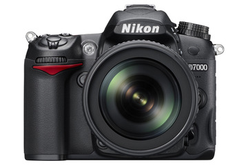 ニコン、新開発CMOS採用でフルHD動画対応のデジタル一眼レフ「D7000」 画像