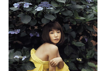 YUKI、新曲「メランコリニスタ」PV&ライブ映像を無料公開 画像