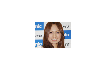 松下のLet'snote体験イベントに女優・佐田真由美が登場！　自身のR4も披露 画像