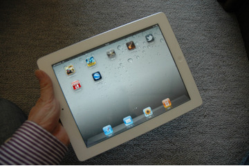 【iPad 2レビュー（Vol.1）】新しいエコシステムを作り上げる「iPad 2」 画像