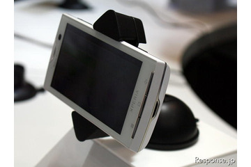 【スマートフォン&モバイルEXPO(Vol.10)】スマホ用クレードルはアプリとのセット販売も検討…ナビタイム 画像