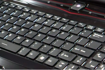 【COMPUTEX TAIPEI 2011(Vol.9):動画】MSI、ゲーマー向けノートPC「GT780R」を展示 画像