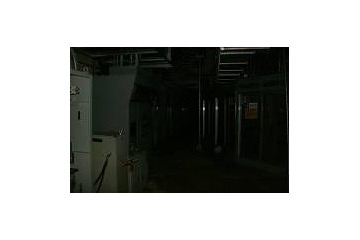 【地震】東電、開放した2号機二重扉の画像を公開 画像