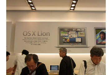 【フォトレポート】「MacBook Air」「Mac mini」の新モデル販売スタート!……混雑するApple Store, Ginza 画像