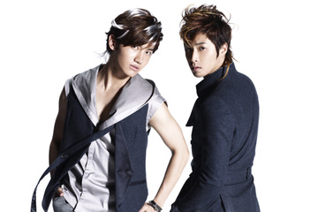 新生・東方神起オフィシャルHPリニューアル、新アルバムジャケットも公開 画像