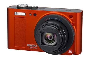 PENTAXブランドで光学18倍ズーム搭載のコンパクトデジカメ 画像