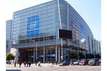 【IDF 2011（Vol.1）】日本時間14日未明より開幕、急ピッチで会場準備進む 画像