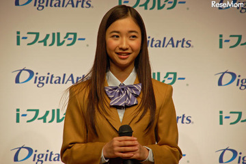 綾乃美花も驚いた、小中高生1,200人のケータイ事情 画像