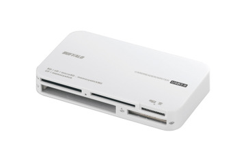 USB3.0に対応の9倍速カードリーダー2機種……カードスロット5基搭載モデルも 画像