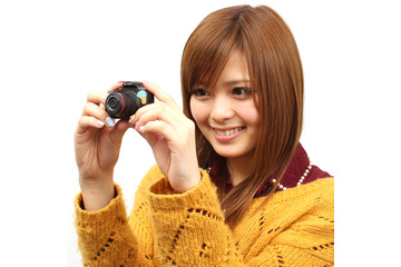 ドライブレコーダーにもなる! 小型ながらHD画質の動画撮影が可能なトイカメラ 画像