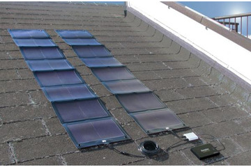 災害時での使用も想定！　折りたたみ式の大容量ソーラー発電機 画像