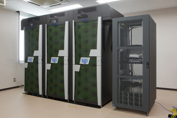 北陸先端大、12TBメモリ搭載のシミュレーションシステムを導入 画像