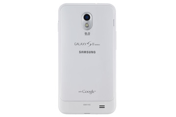 KDDI、「GALAXY SII WiMAX」に新色を追加……24日から販売開始 画像
