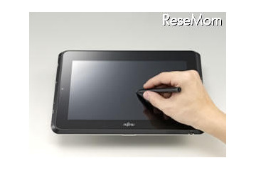 フューチャースクール実証校が富士通「STYLISTIC Q550/C」を採用 画像