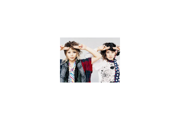 SonyMusic×ヤフー「MUSIC MAGAZINE TV」にPUFFYが生出演 画像