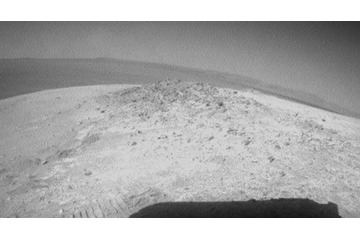 オポチュニティが5度目の冬乗り越え再び始動、新たなミッションに出発 画像