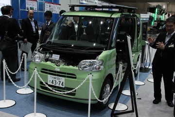 【富士通フォーラム2012】クラウド対応EVがすごい 画像
