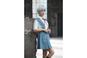 加藤夏希、川島海荷、トリンドルらがエヴァとコラボ!「美少女写真展」がいよいよ 画像