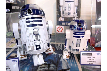 【おもちゃ見本市 2012】家庭用プラネタリウム R2-D2 に高性能バージョン 画像