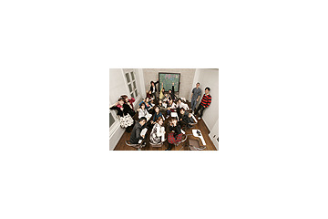 校長はベテラン声優の難波圭一「声優になる！最強学園」 画像