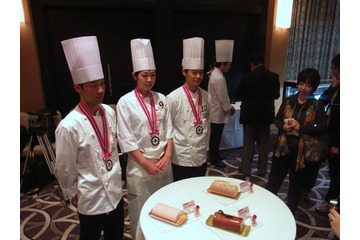 日本初、ロールケーキ界の頂上決戦!……ROLL-1グランプリ優勝はお父さん向け 画像