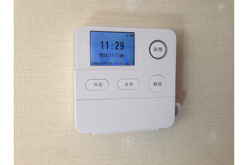【木暮祐一のモバイルウォッチ】第16回 「みまもりホームセキュリティ」……社会に役立つモバイル機器連携に期待 画像