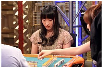 植田佳奈さんが麻雀の魅力を披露　「麻雀BATTLE ROYAL」公開収録 画像