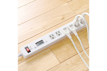 サンワサプライ、電気代・CO2量の計測機能付き節電エコタップ 画像
