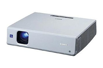 ソニー、PCの画面をワイヤレスで投影可能なプロジェクタ 画像