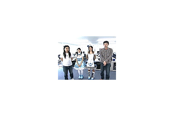吉本興業の若手芸人と美少女アイドルがゲーム対決 画像