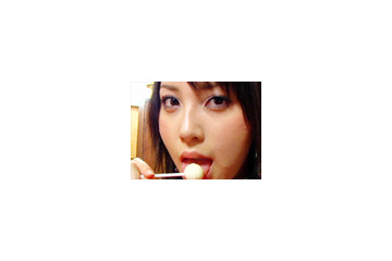 話題のハーフ美女・小川瀬里奈が水着姿をお披露目 画像