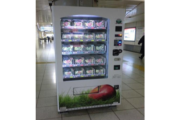 カットりんご自販機、東京メトロで好評 画像