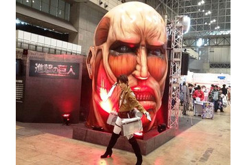 【ACE2013】危機一髪　“巨人の進撃”に“蟲襲来” 画像