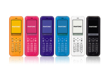 ウィルコム、PANTONEモデルを4月25日に発売……Bluetooth搭載でスマホと連携 画像