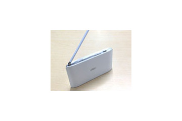 KDDI、「ポータブルフルセグチューナー (仮称)」を発表……Android/iOS対応 画像