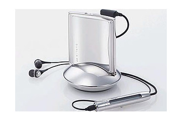 ソニー、QUALIAブランドからポータブルMDプレーヤーとステレオヘッドホンを発売 画像