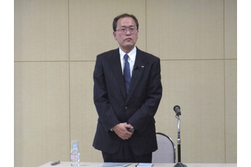 KDDI田中社長、LTE通信障害を謝罪……カバー率についても言及 画像