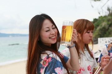 ビールと美女! 夏、「Orion Beach Party」で沖縄を感じる 画像